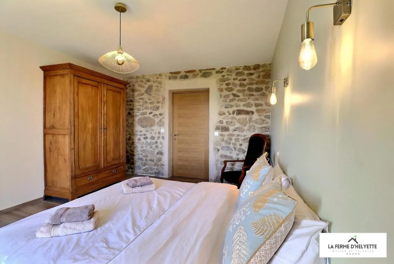 بيت للعطل فيلا La Ferme D' Helyette Toulaud